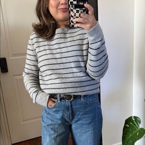 NO BRAND 100% Wool Striped gray Blue Jumper. Size M